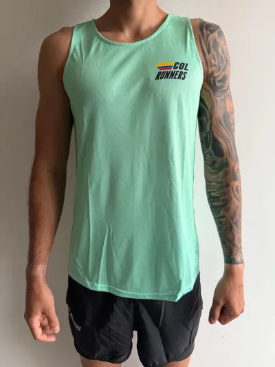 Esqueleto verde menta entrenamiento