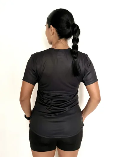 Camiseta negra entrenamiento